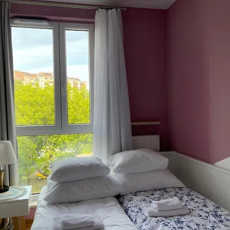 Centrum Wlodarzewska 30 M45 * Warschau