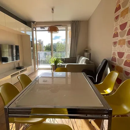 Centrum Wlodarzewska 30 M45 *