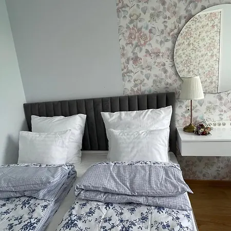 Apartman Centrum Wlodarzewska 30 M45 Varsó