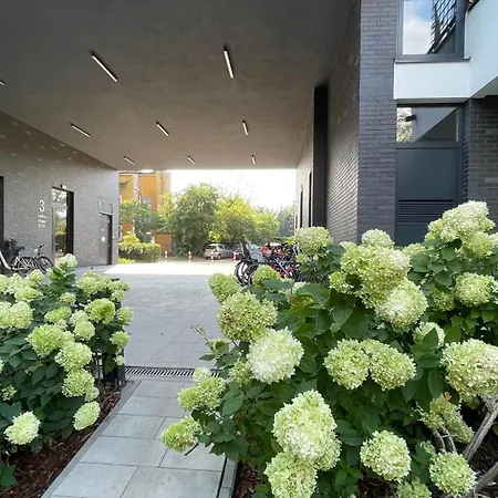 Centrum Wlodarzewska 30 M45 * Varsó