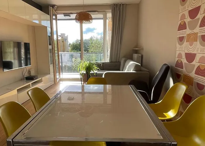 Centrum Wlodarzewska 30 M45 *